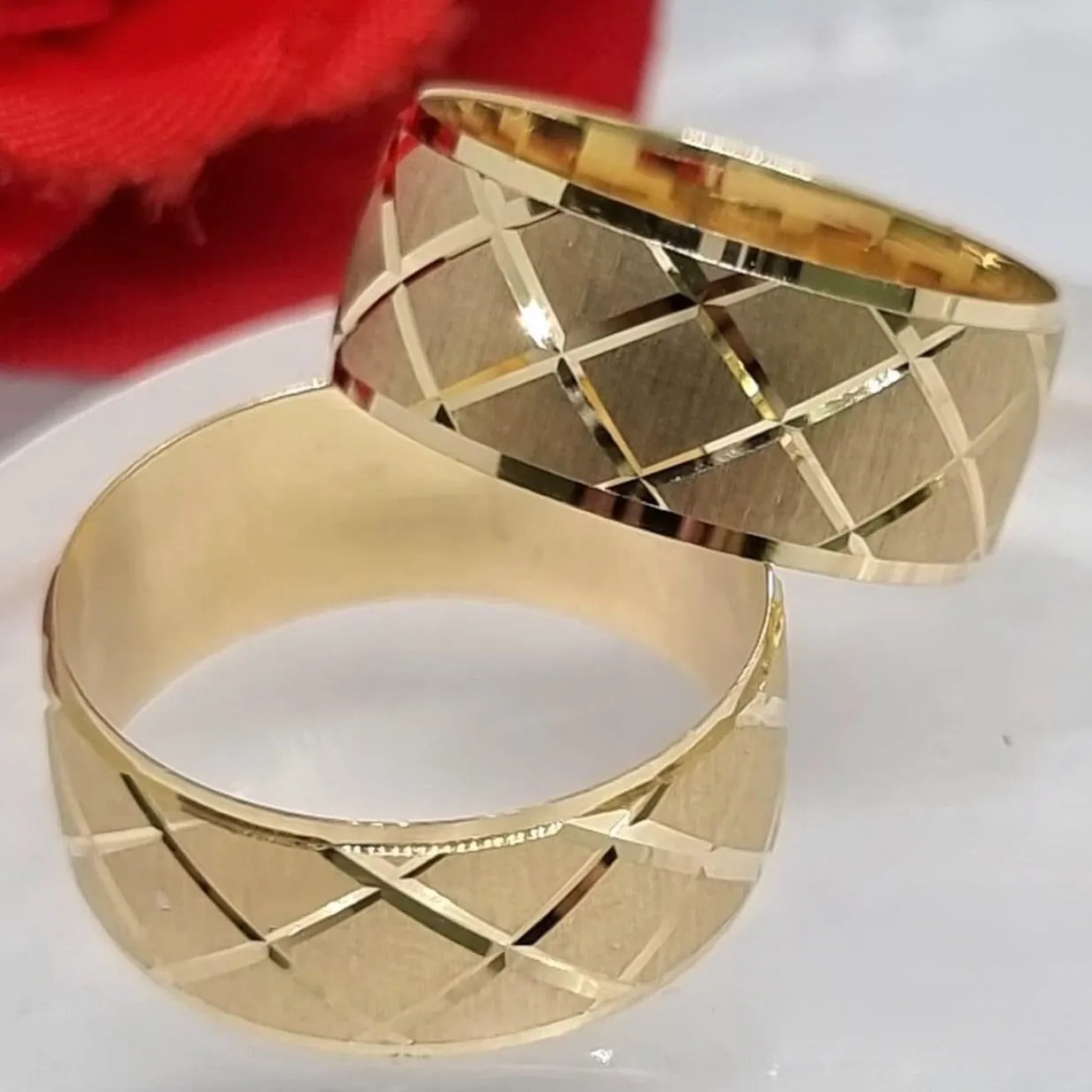 CALVIN 18K Gold Wedding Rings