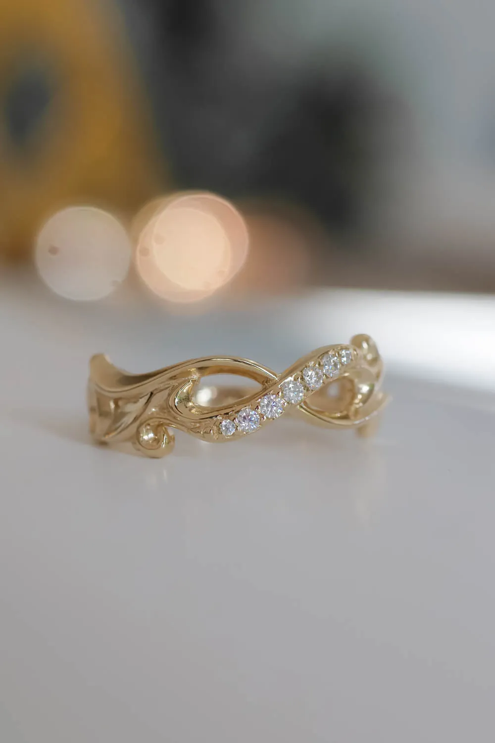 Infinity wedding band with diamonds | Gold wedding ring