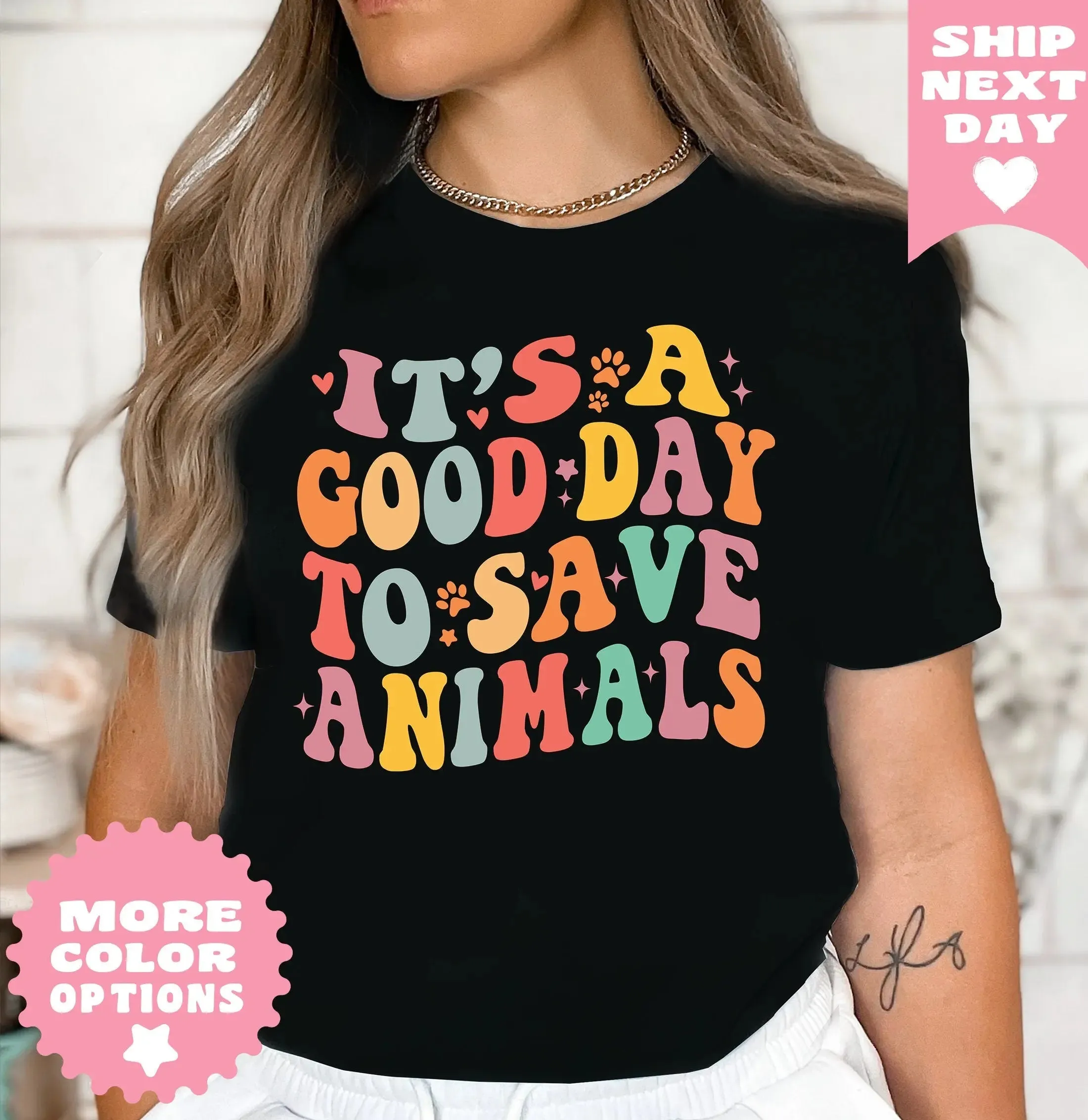 It’s A Good Day To Save Animals T Shirt, Vet Tech Shirt, Vet School Gifts, Graduation Gift For Vet School Student,Veterinary Gift ,Dog Lover