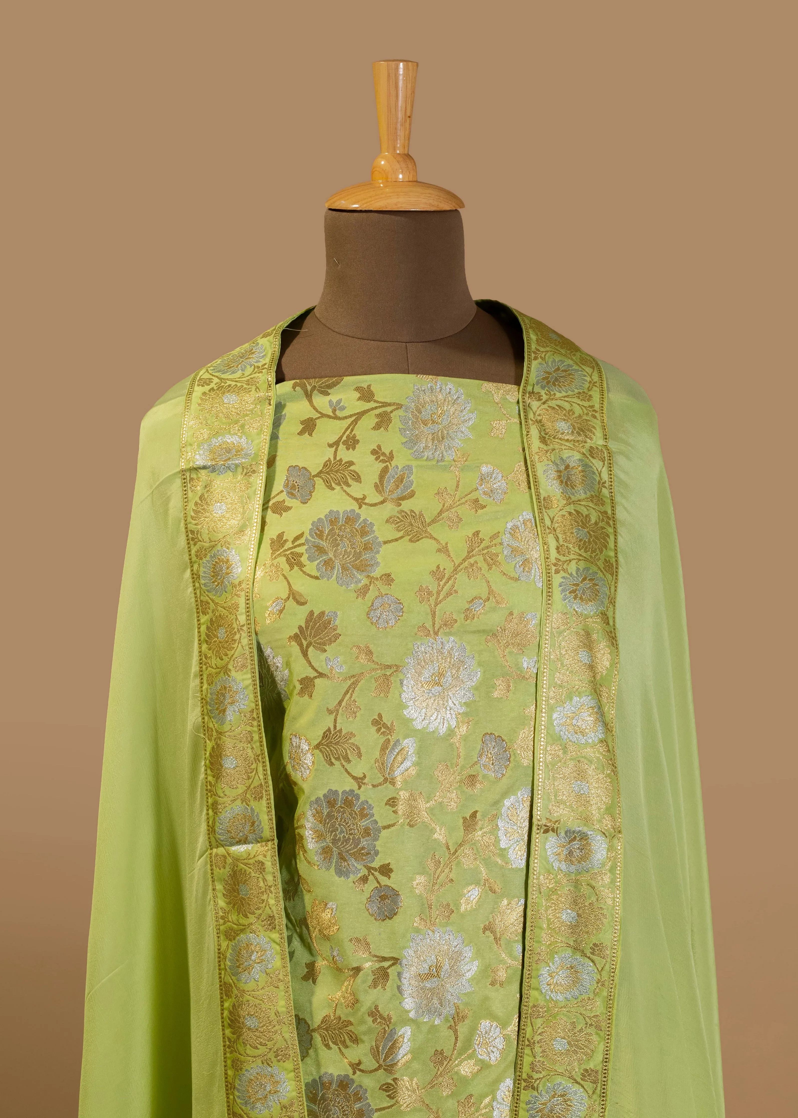 Luxurious  Banarasi Suit Dupatta for Special Occasions