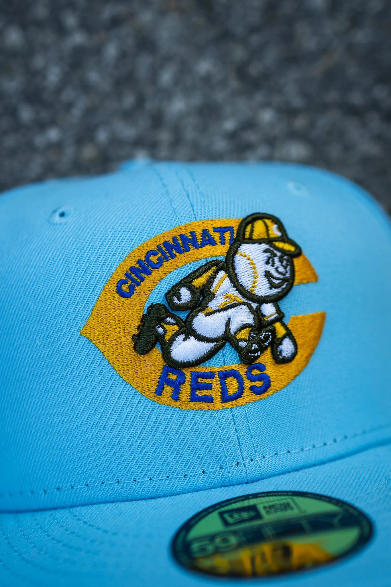 New Era Cincinnati Reds 1975 Big Red Machine Yellow UV (Powder Blue)