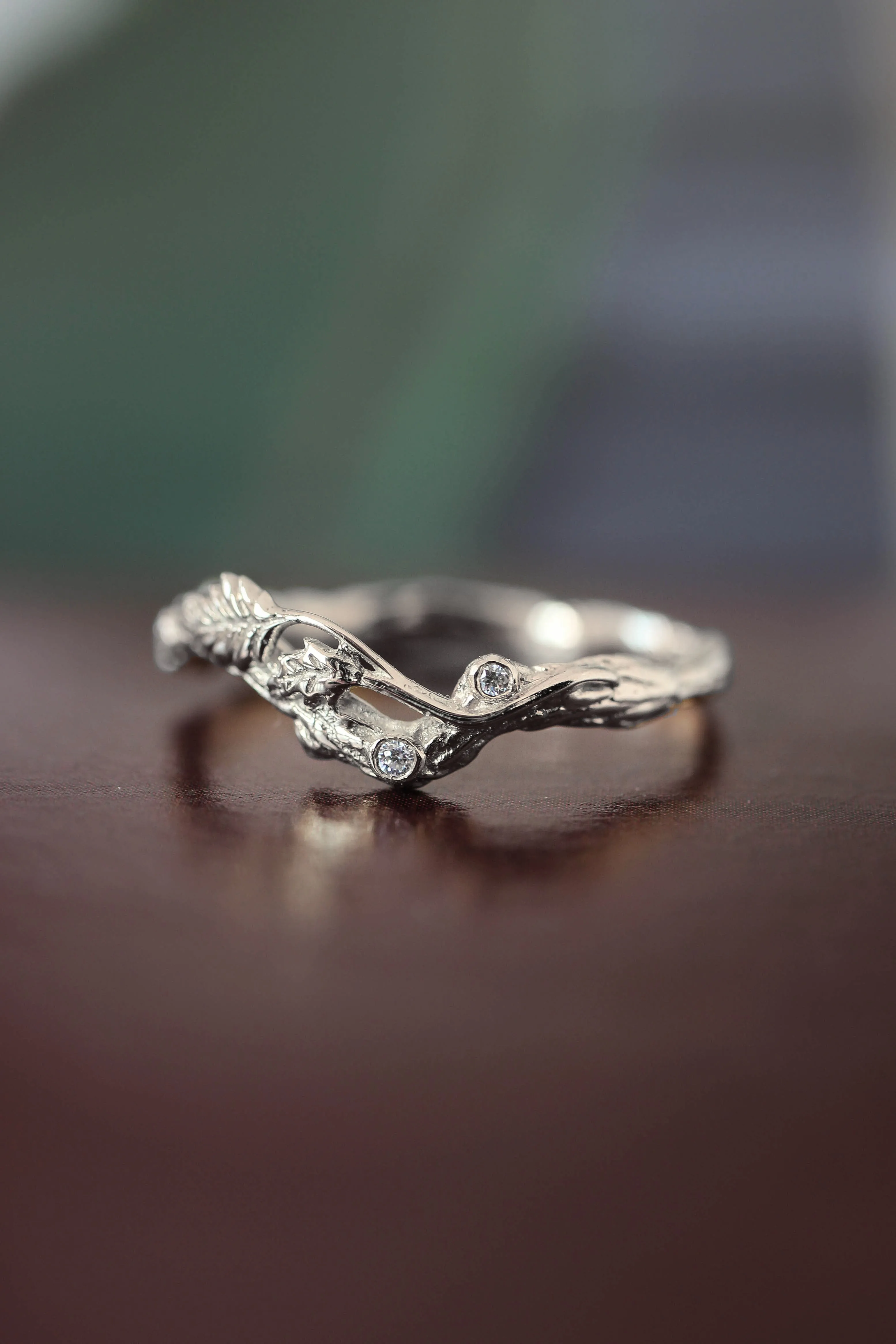 READY TO SHIP: Twig wedding band in 14K white gold, moissanites, AVAILABLE RING SIZES: 7-9 US