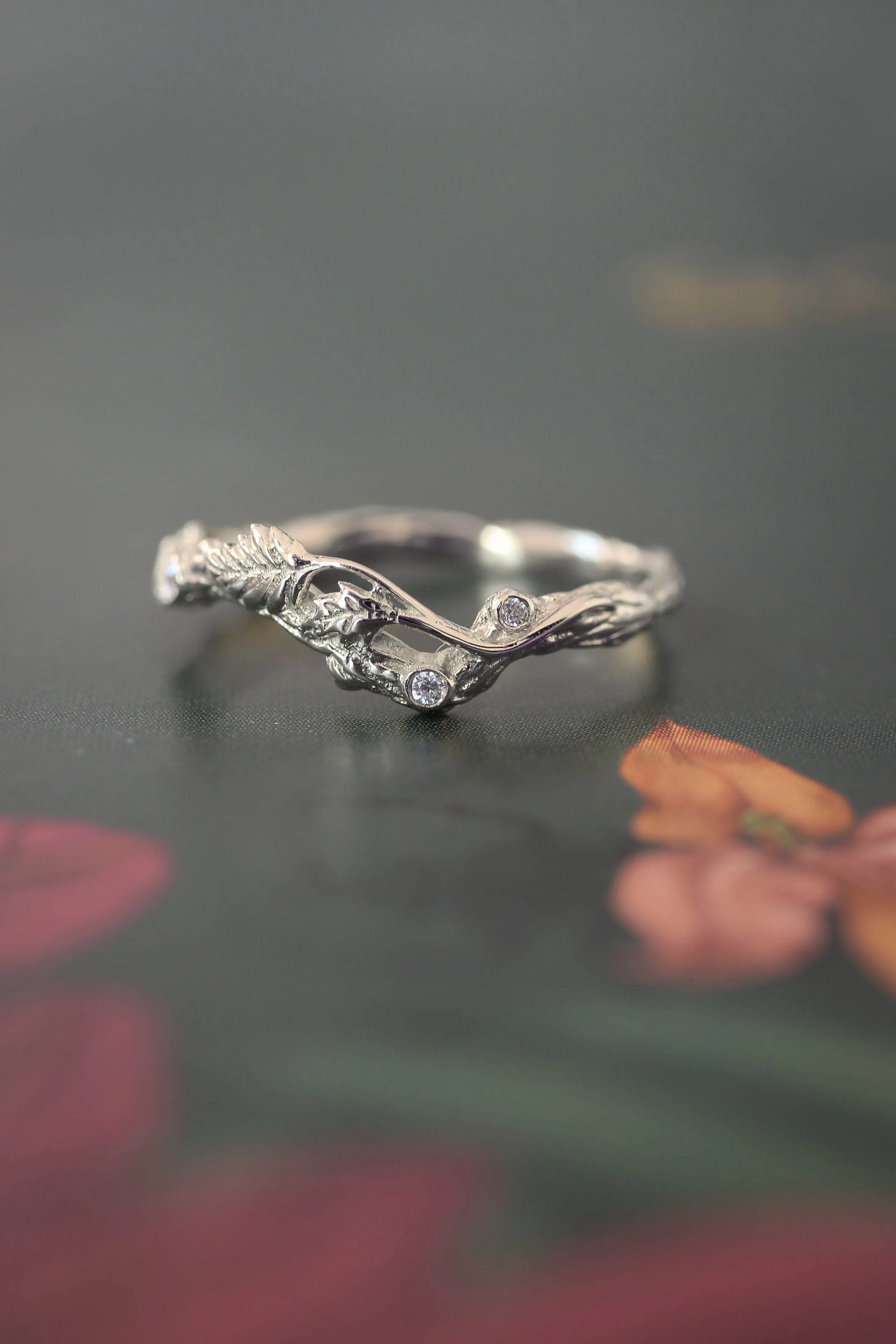 READY TO SHIP: Twig wedding band in 14K white gold, moissanites, AVAILABLE RING SIZES: 7-9 US