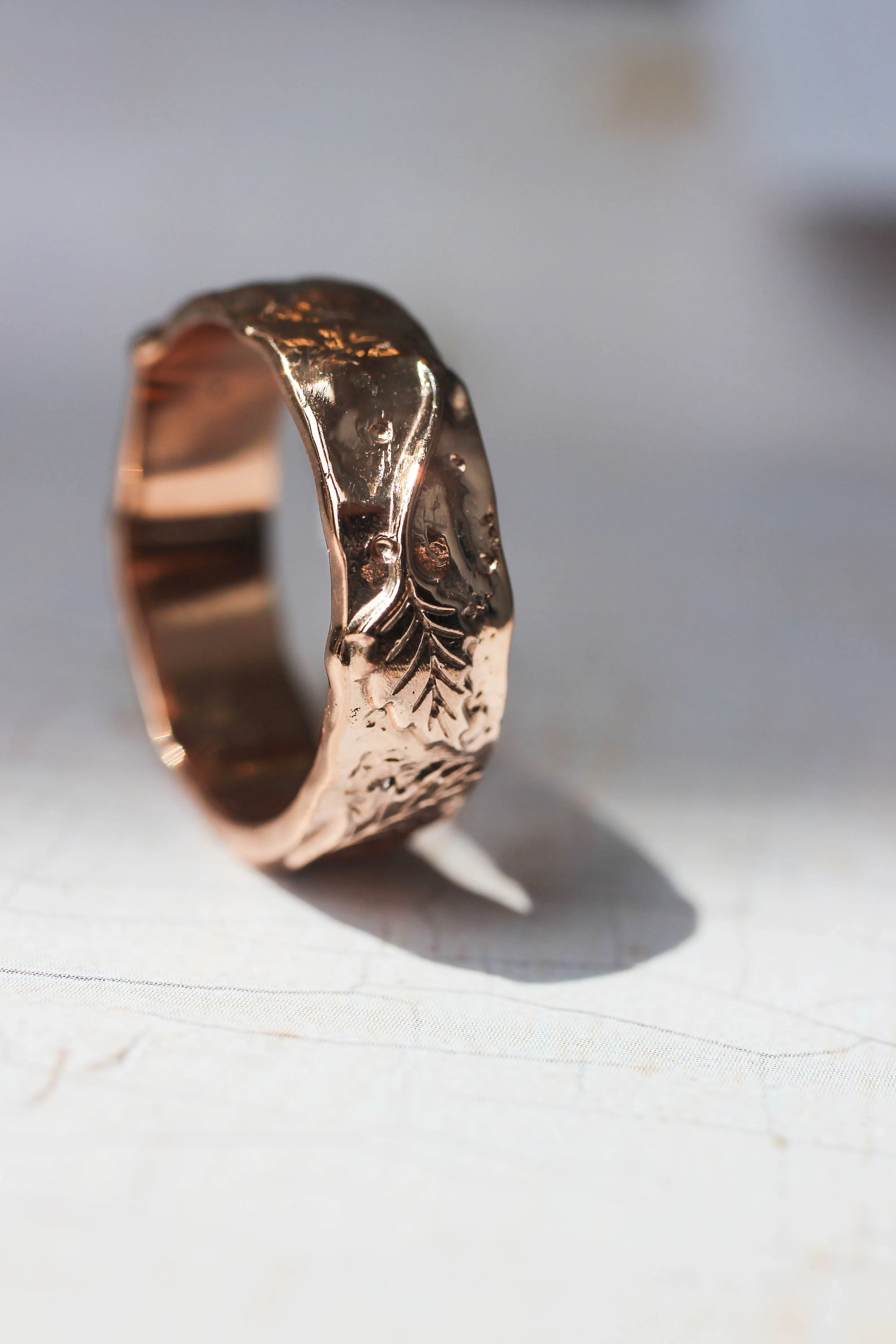 Textured ring with two leaves, man's wedding band