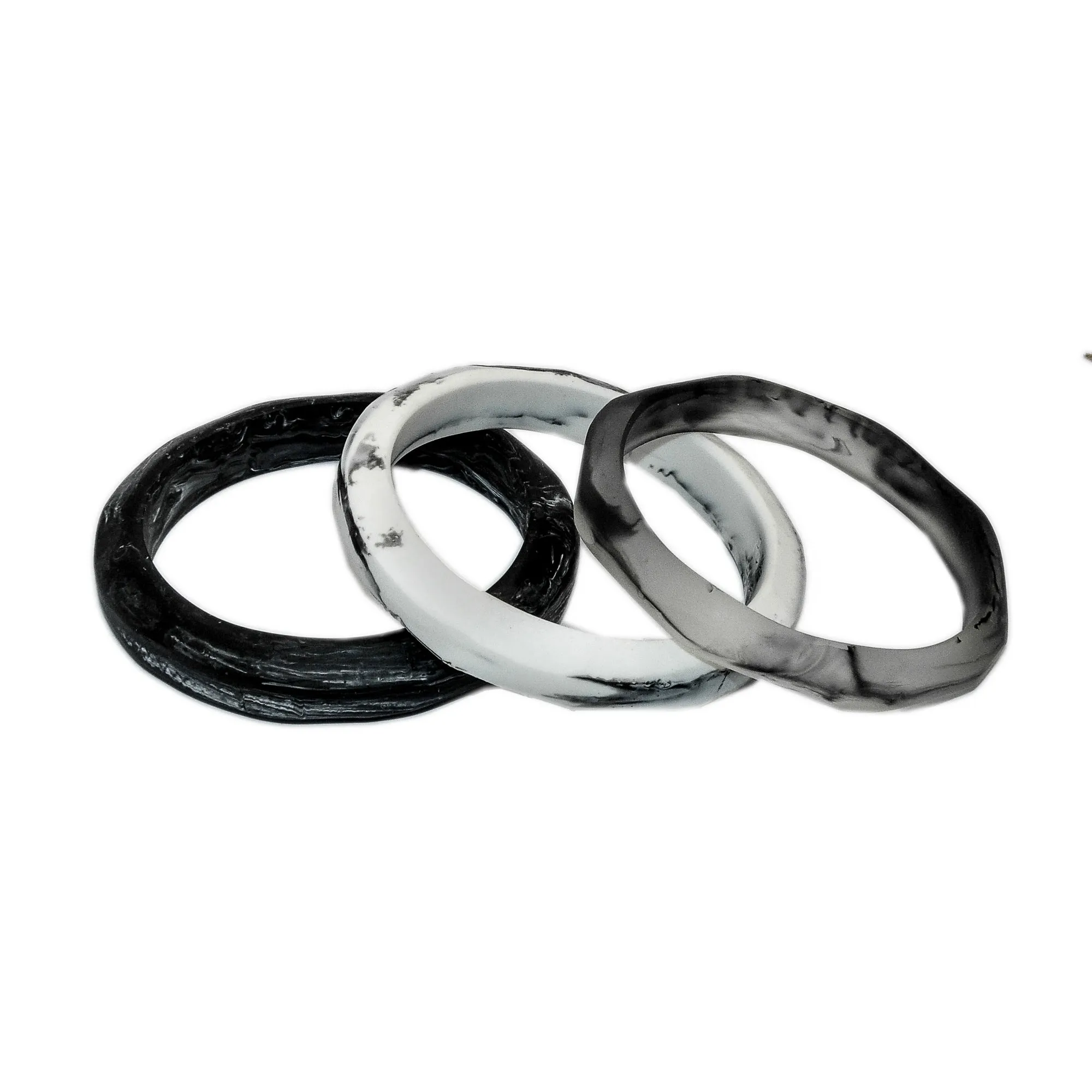 The Traveller Triple Resin Bangle Set