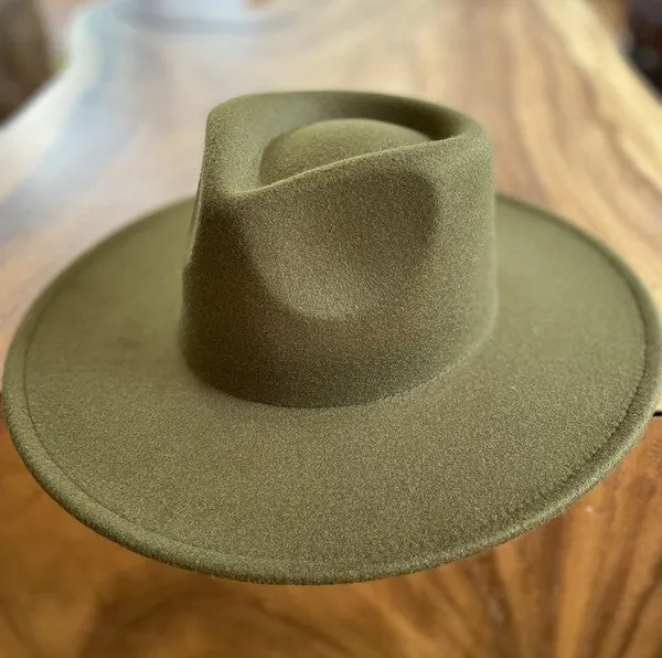 Wide Brim Dandy Panama Hat